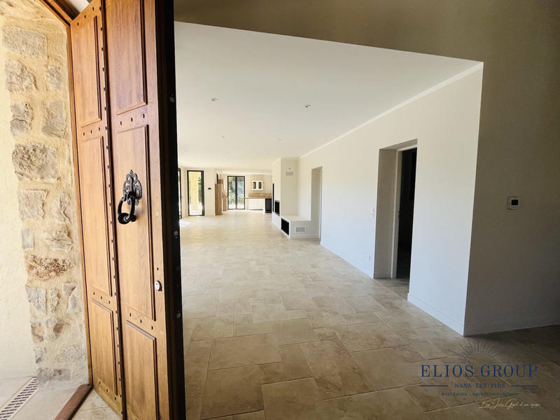 Villa - 310 m² - 10 pièces