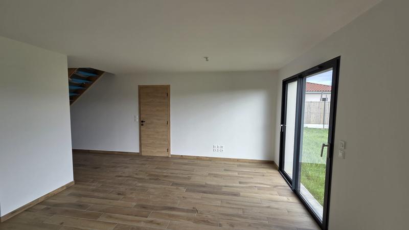 Villa - 104 m² - 5 pièces