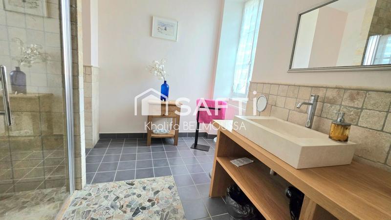 Château - 675 m² - 18 pièces