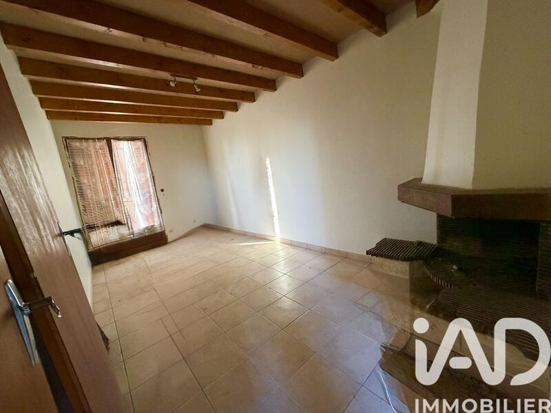 Maison - 222 m² - 10 pièces