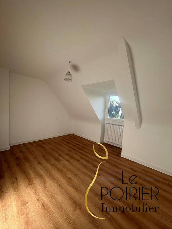 Maison - 84 m² - 4 pièces