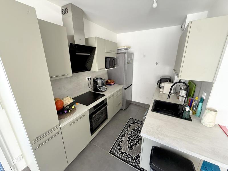 Appartement - 75 m² - 4 pièces