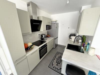 Appartement - 75 m² - 4 pièces