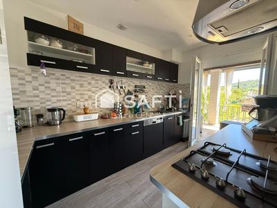 Maison - 175 m² - 7 pièces