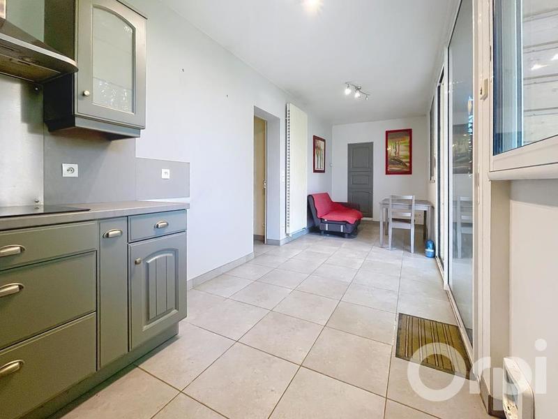 Maison - 164 m² - 7 pièces