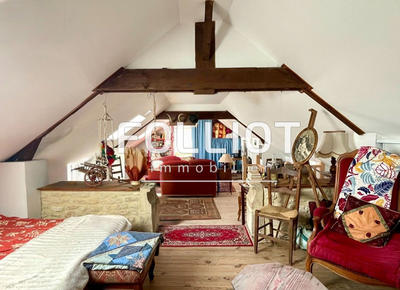 Maison - 140 m² - 6 pièces