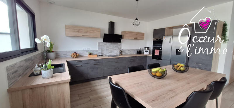 Maison - 138 m² - 6 pièces