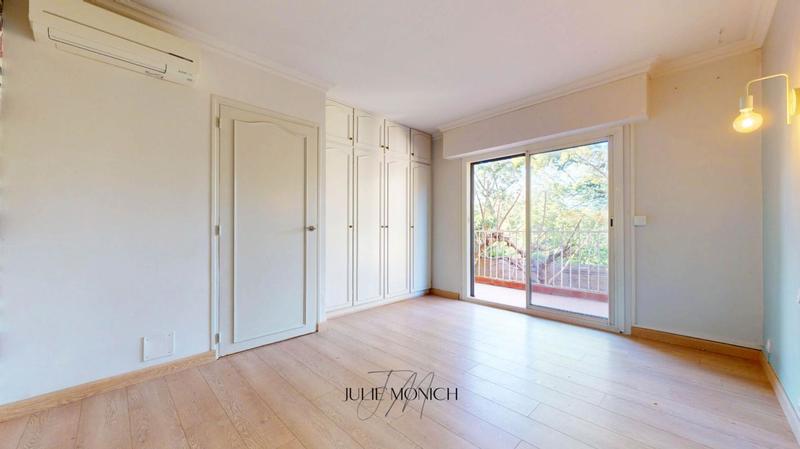 Maison - 99 m² - 5 pièces