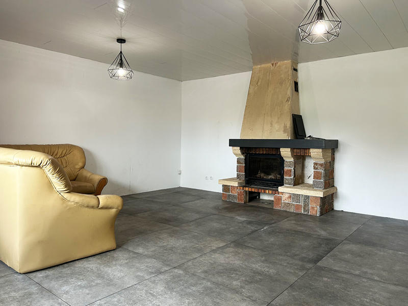 Maison - 167 m² - 6 pièces