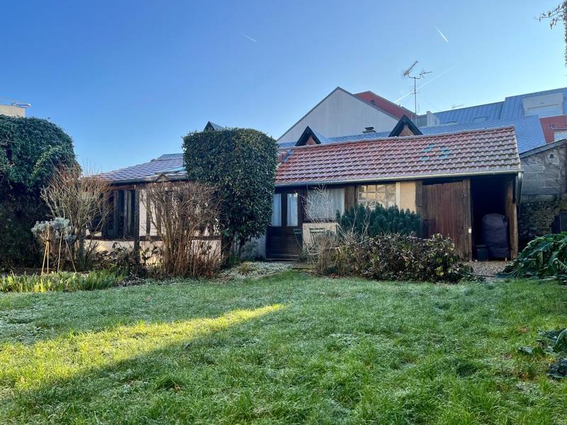 Maison - 85 m² - 4 pièces