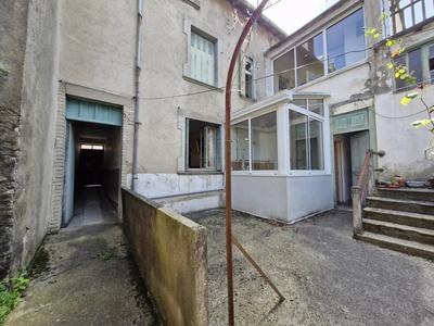 Maison - 124 m² - 6 pièces