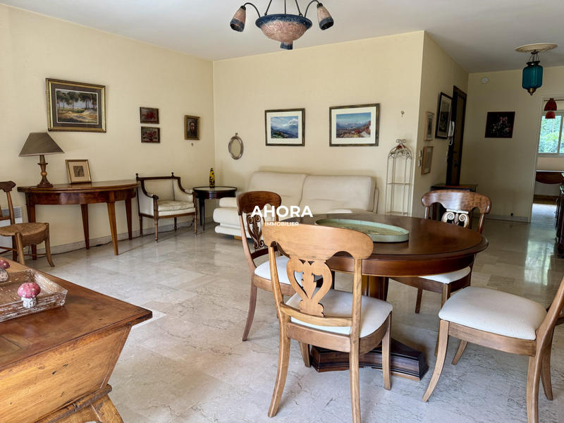 Appartement - 85 m² - 3 pièces