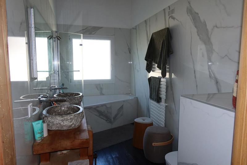 Maison - 185 m² - 7 pièces