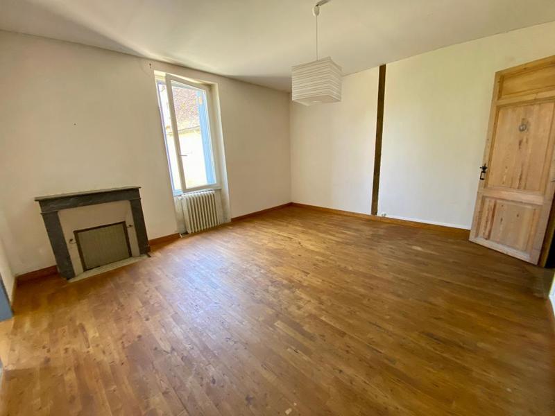 Maison de village - 280 m² - 6 pièces