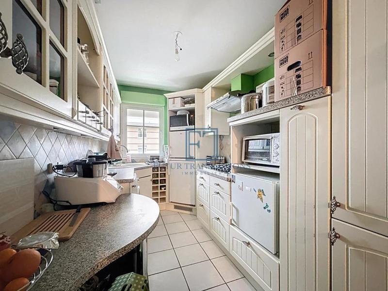 Appartement - 84 m² - 4 pièces