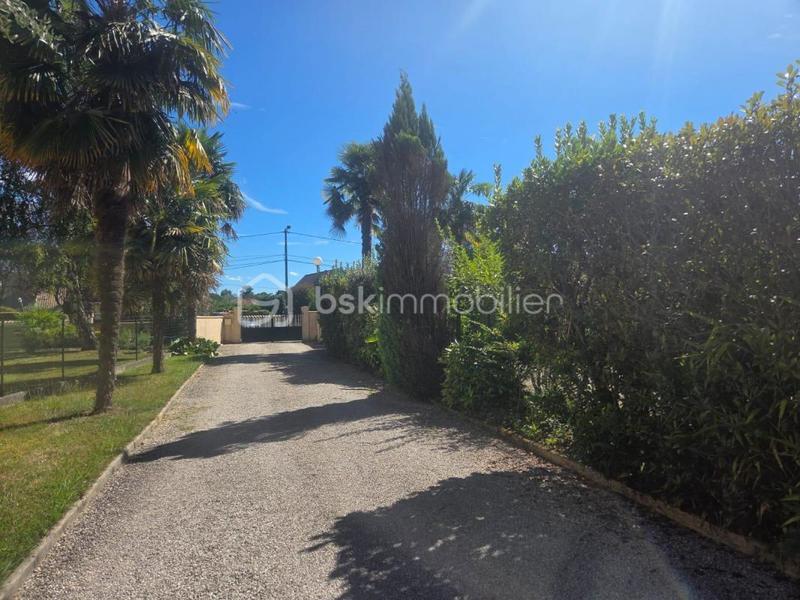 Maison - 170 m² - 6 pièces