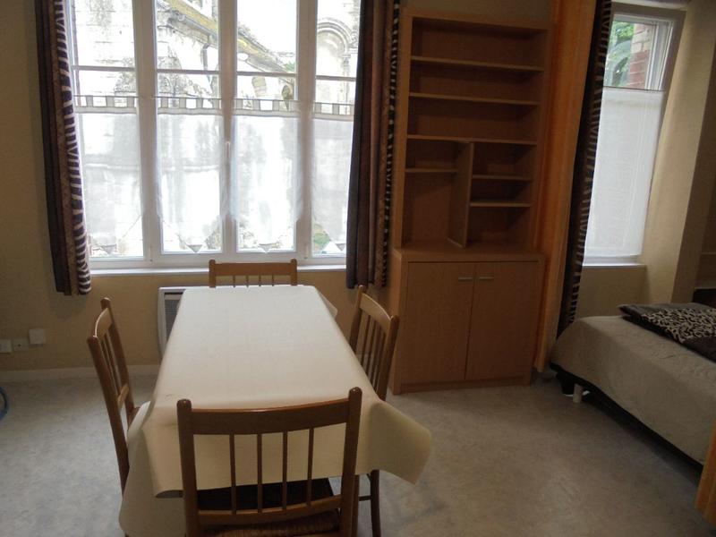 Studio - 17 m² - 1 pièce