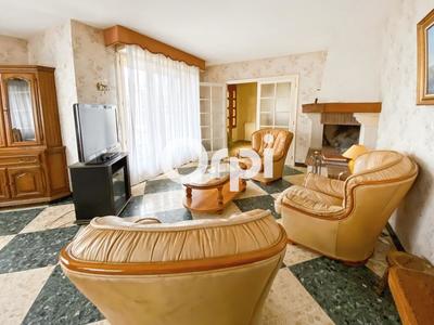 Maison - 101 m² - 4 pièces