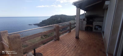 Maison - 106 m² - 4 pièces