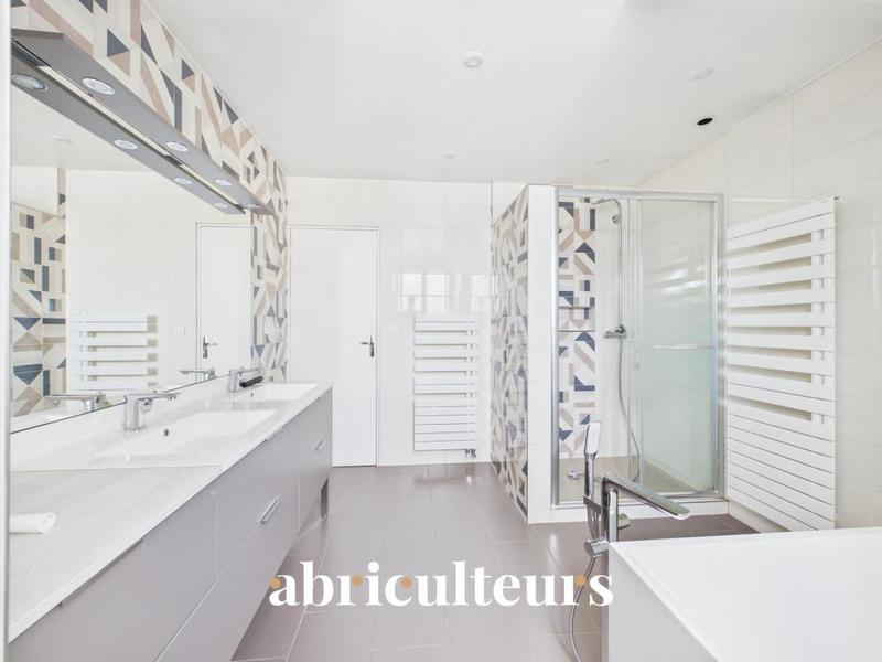 Maison ancienne - 140 m² - 6 pièces