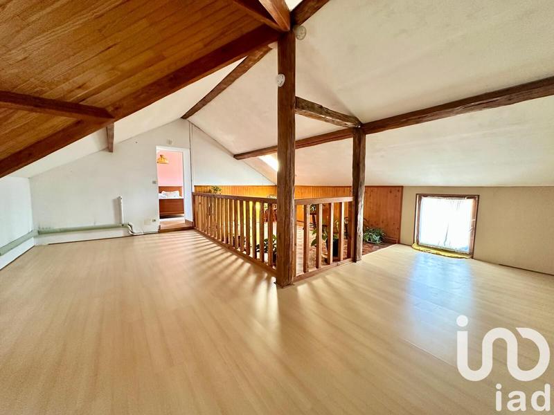 Maison - 185 m² - 4 pièces