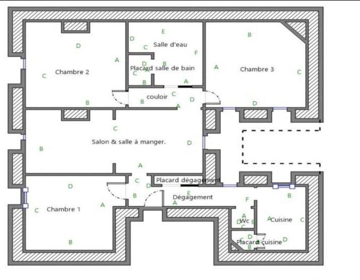 Appartement ancien - 91 m² - 4 pièces