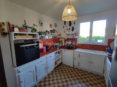 Pavillon - 184 m² - 9 pièces