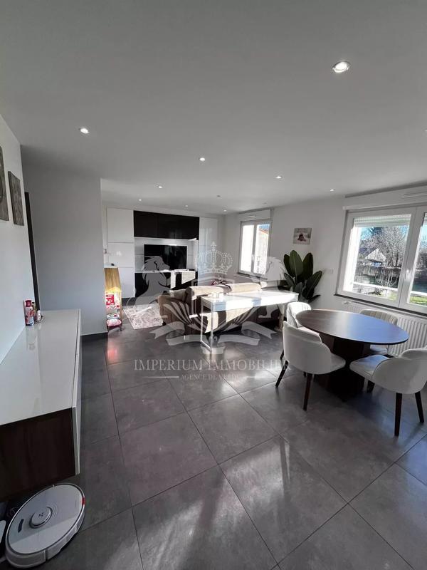 Appartement - 55 m² - 4 pièces