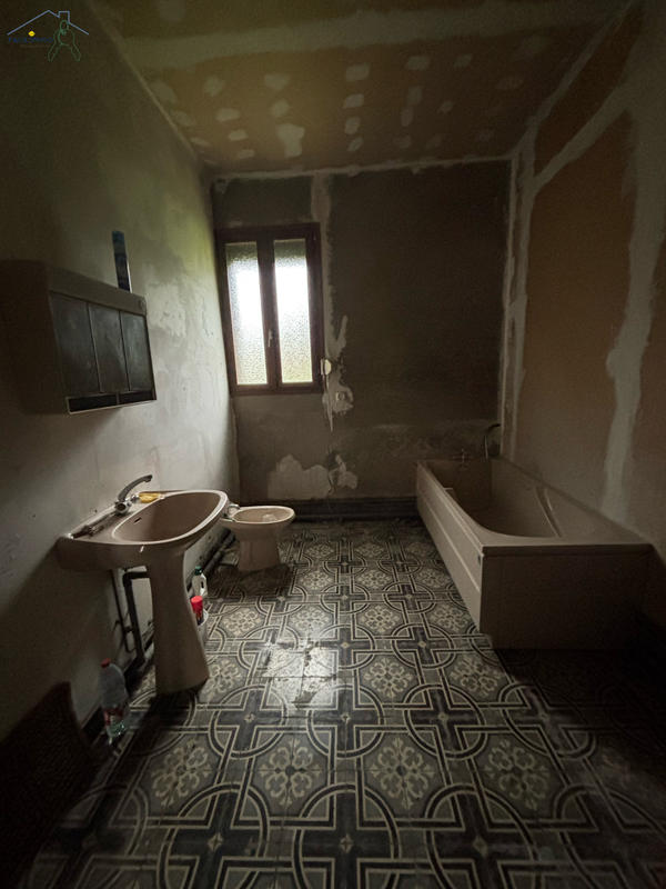 Maison - 127 m² - 6 pièces