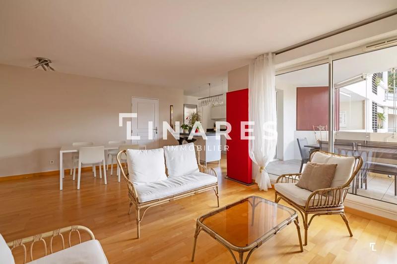 Appartement - 100 m² - 4 pièces