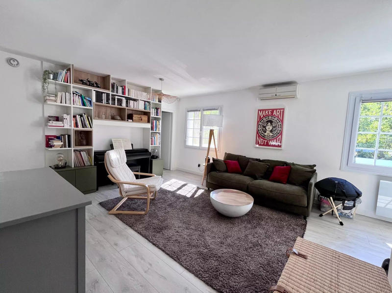 Maison - 170 m² - 6 pièces