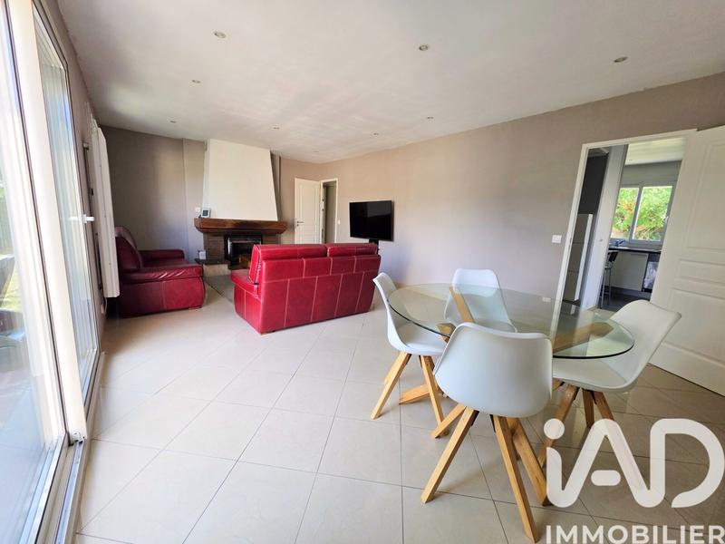 Maison - 83 m² - 5 pièces