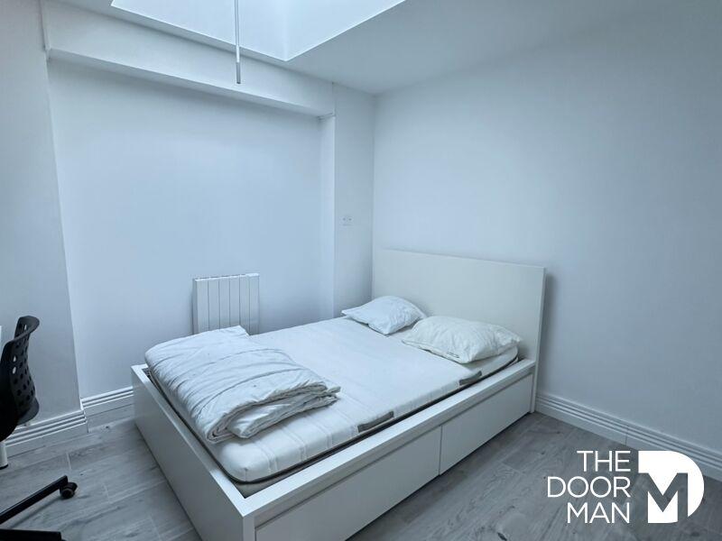 Appartement - 133 m² - 6 pièces