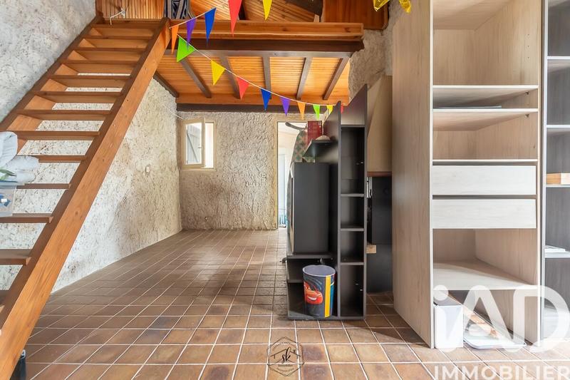 Maison - 138 m² - 6 pièces