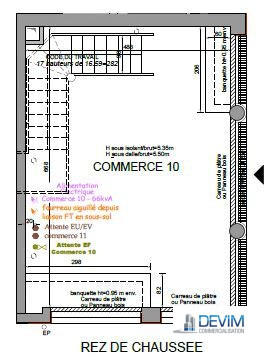 Local commercial - 204 m²