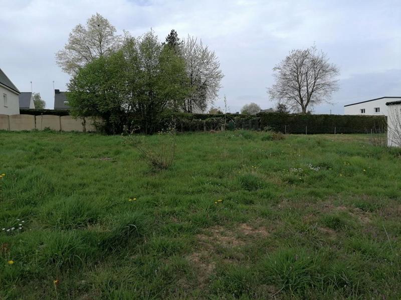 Terrain constructible - 914 m²