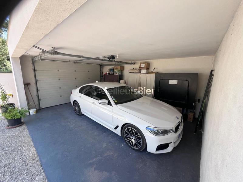 Propriété - 200 m² - 6 pièces