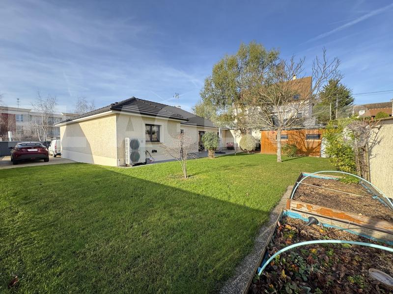 Maison - 134 m² - 5 pièces