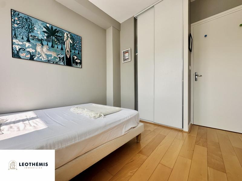 Appartement - 70 m² - 4 pièces