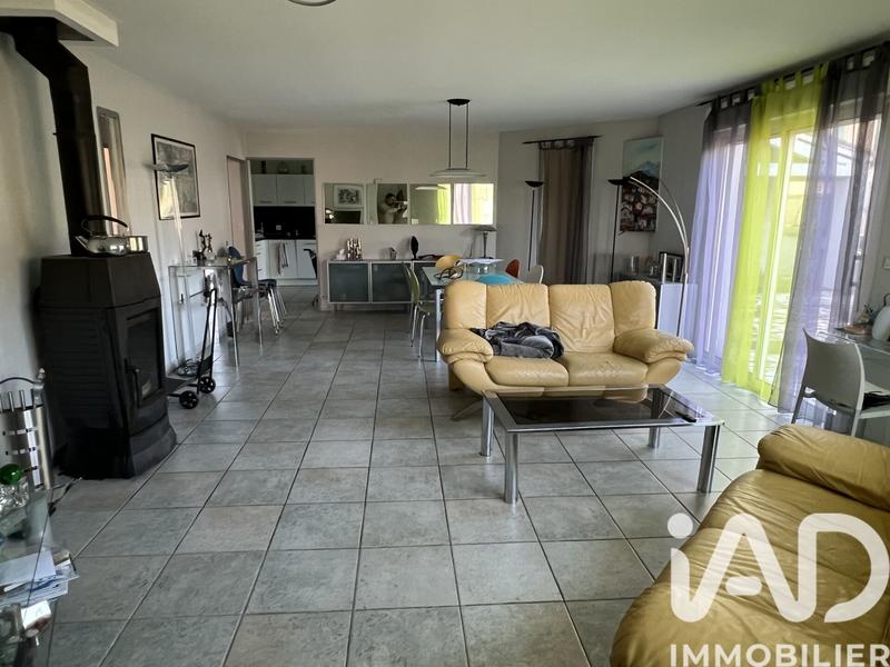 Maison - 110 m² - 5 pièces