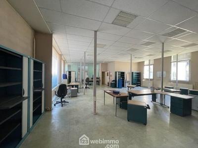 Immeuble - 829 m² - 12 pièces