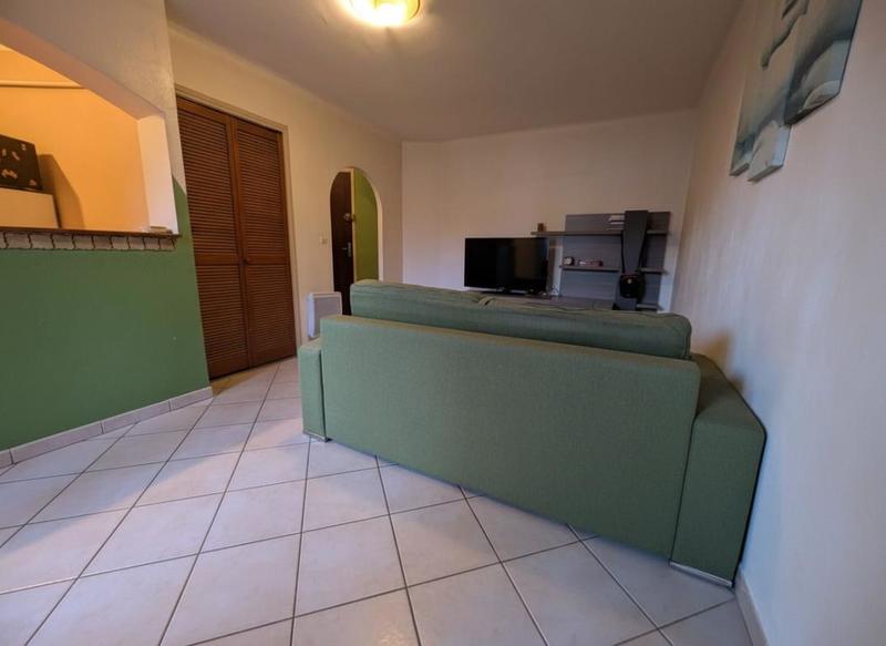 Studio - 28 m² - 1 pièce