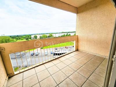 Appartement - 77 m² - 4 pièces