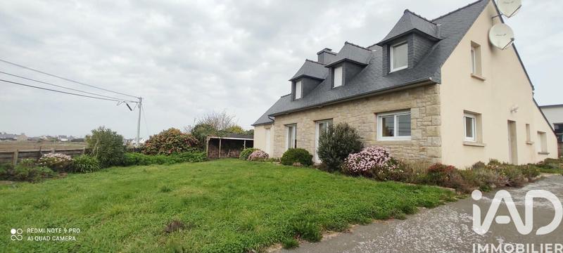 Maison - 157 m² - 9 pièces