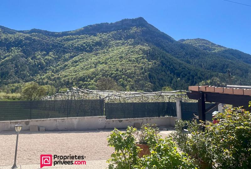 Maison - 175 m² - 5 pièces