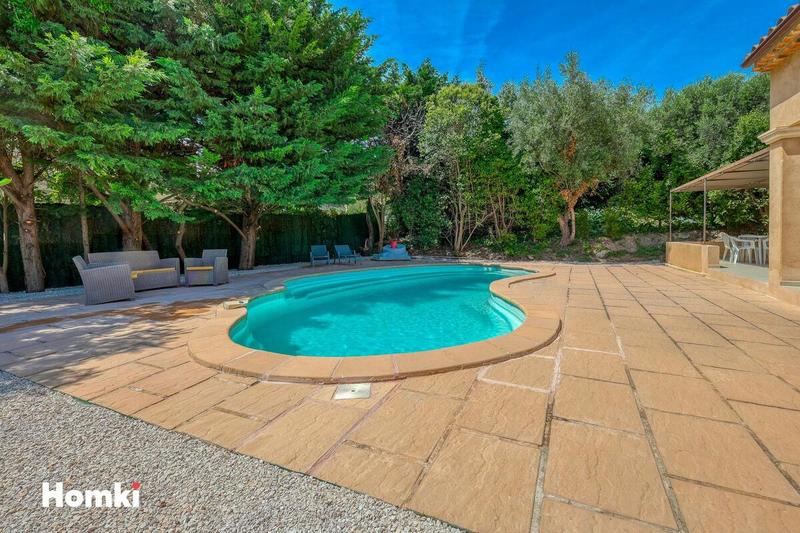 Villa - 178 m² - 6 pièces