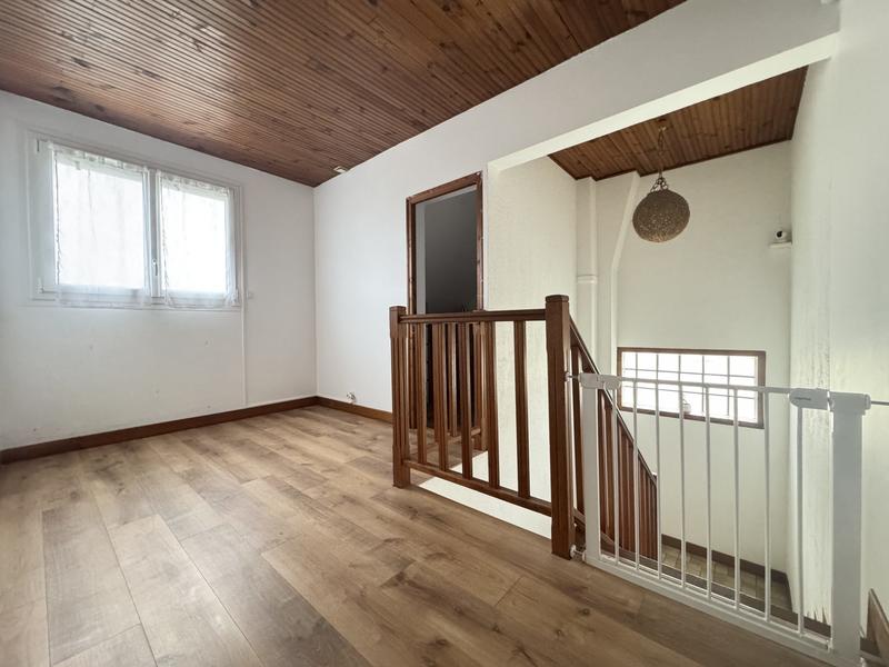 Maison - 145 m² - 7 pièces