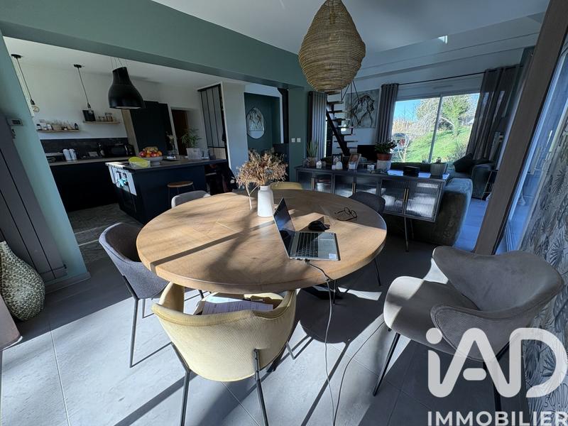 Maison - 94 m² - 3 pièces