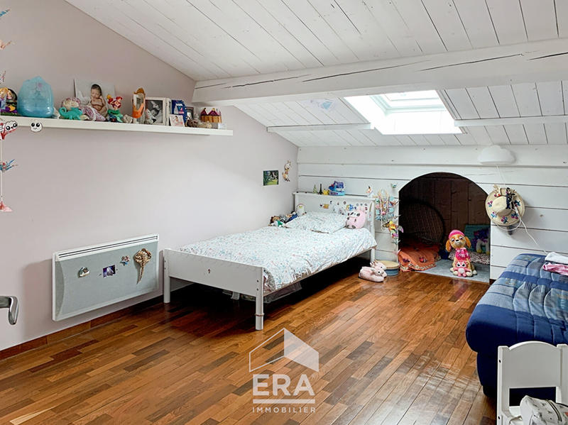 Maison - 191 m² - 5 pièces