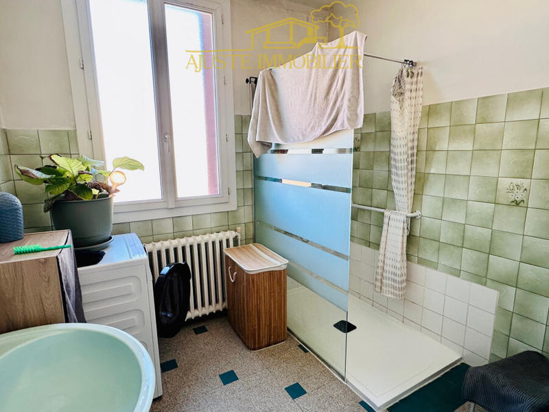 Maison - 195 m² - 8 pièces